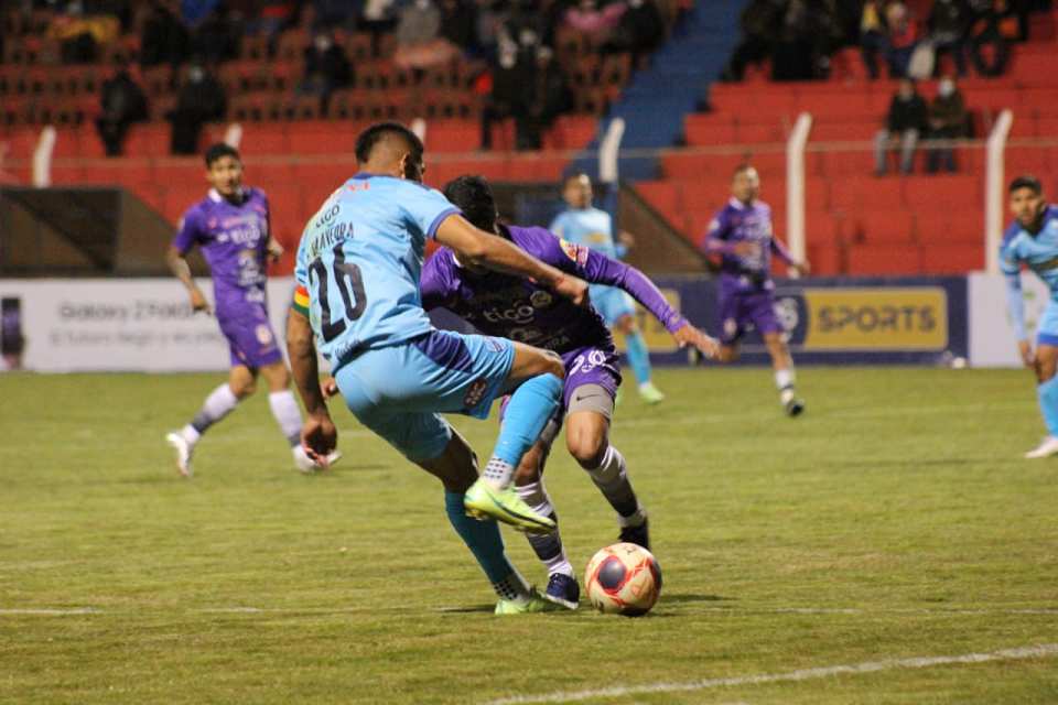 Real Potosí cayo de local ante Bolívar 0 a 2