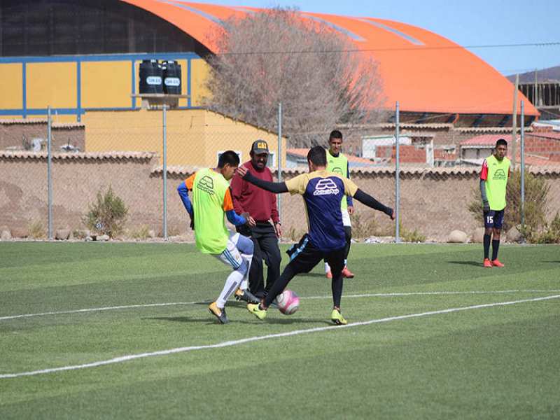 Apaza tendrá equipo completo para recibir a Wilstermann