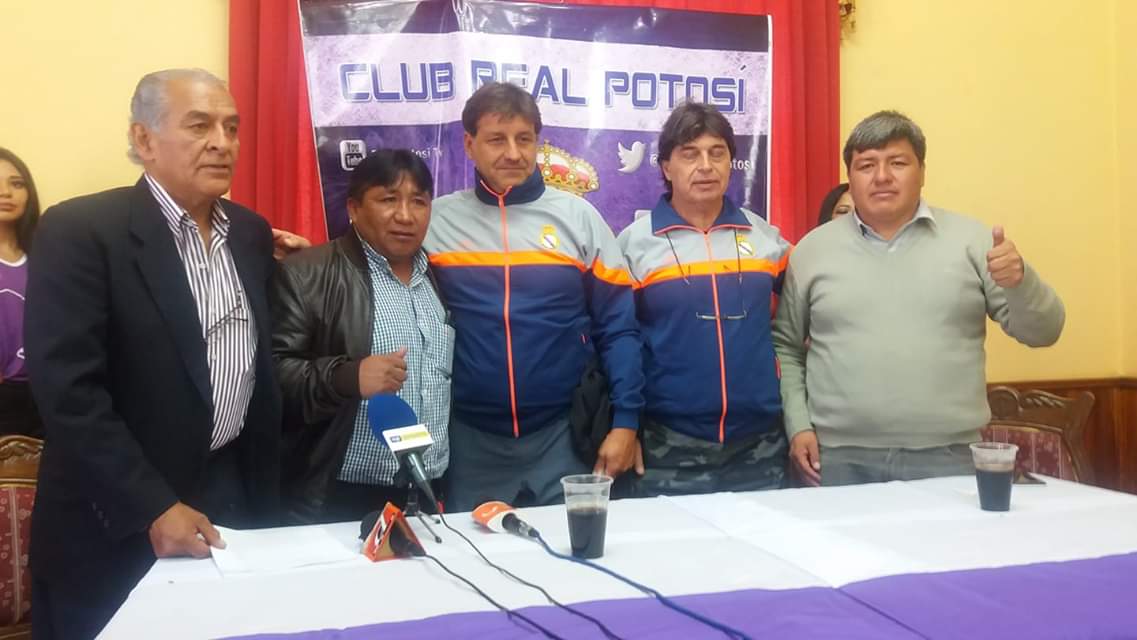 Fernando Ochoazipur oficialmente presentado como nuevo DT Lila, para la Temporada 2019