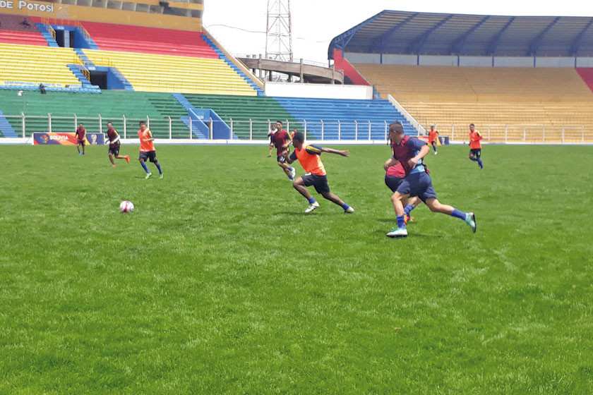 Real Potosí pondrá un tridente en el ataque ante Destroyers