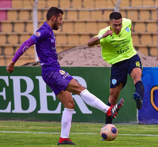 Real Potosí consigue sufrida victoria frente a Aurora y gana después de 9 meses