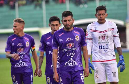 Real Potosí cede un empate en casa ante Royal Pari