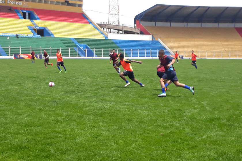 Real quiere recuperar terreno en el Apertura