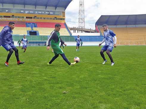 Real busca los tres puntos ante Oriente
