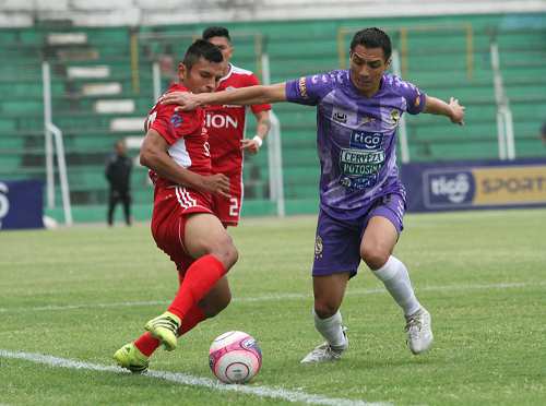 Real recibe a Royal Pari para sumar tres puntos mas de local