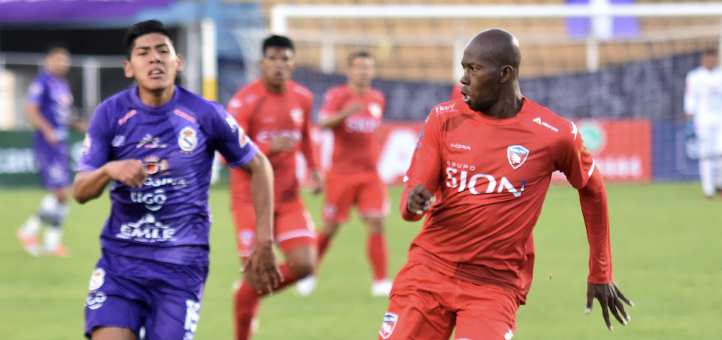 Real visita a Royal Pari en busca de redimirse
