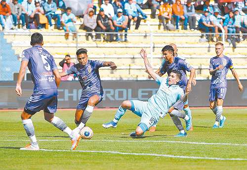 Sufrido empate consiguio Real ante Bolivar en La Paz