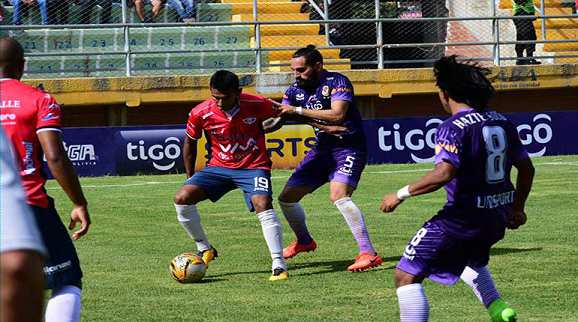 Un Real Potosí golpeado tratará de sumar ante Wilstermann en Cochabamba